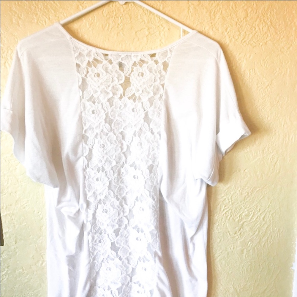 Ella Moss Lacey white tee